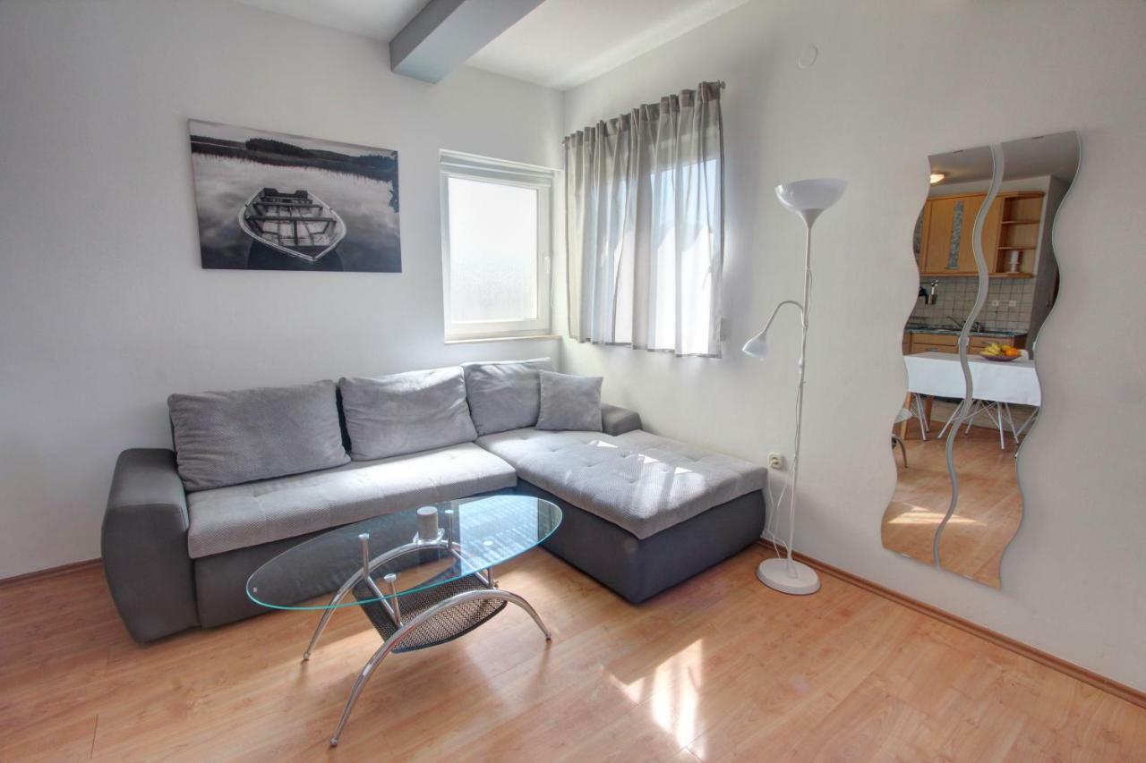Apartman Pula Dış mekan fotoğraf