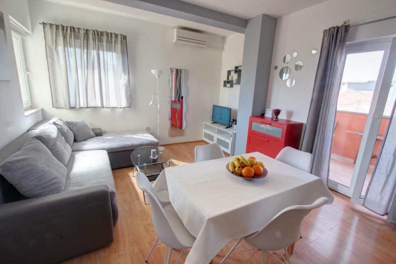 Apartman Pula Dış mekan fotoğraf